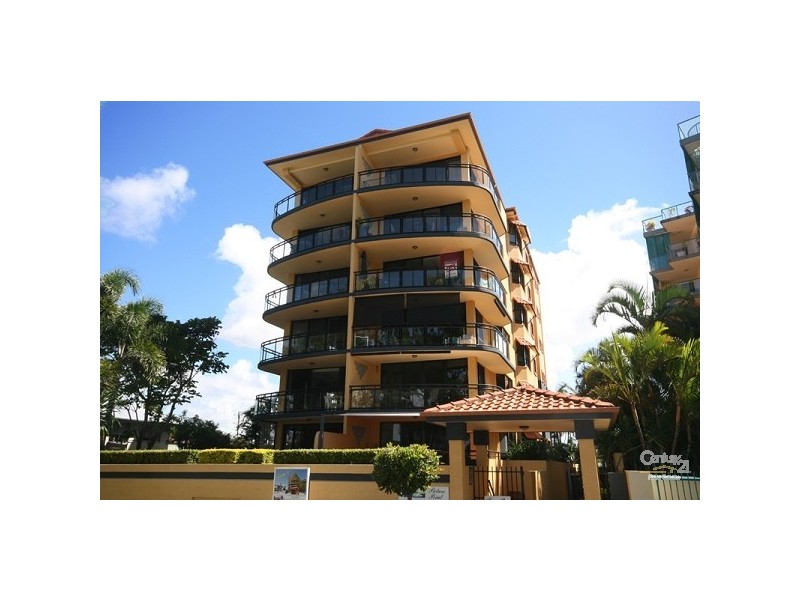 4 24 Picnic Point Esplanade, Maroochydore QLD 4558