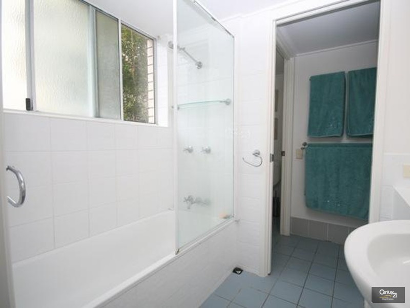 3/9 Douglas Street, Mooloolaba QLD 4557
