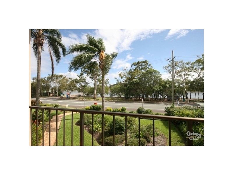 12 45 Bradman Avenue, Maroochydore QLD 4558