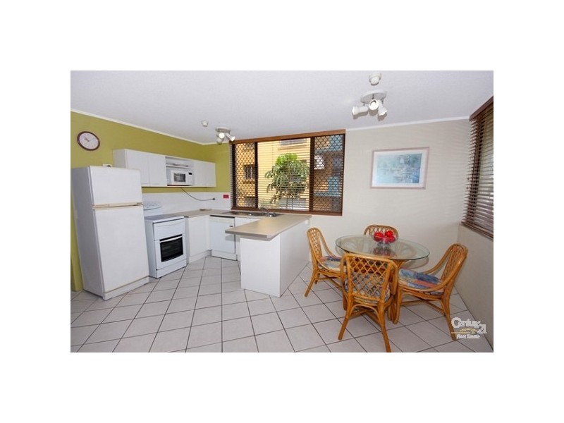 13 2 Maroubra Street, Maroochydore QLD 4558