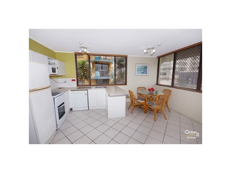 13 2 Maroubra Street, Maroochydore QLD 4558