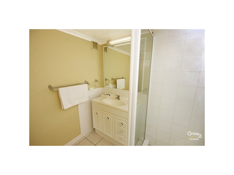 13 2 Maroubra Street, Maroochydore QLD 4558