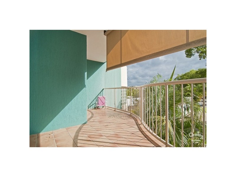 9 146 Duporth Avenue, Maroochydore QLD 4558