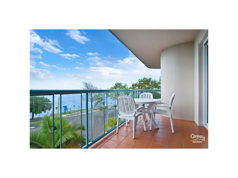 17 2 Picnic Point Esplanade, Maroochydore QLD 4558
