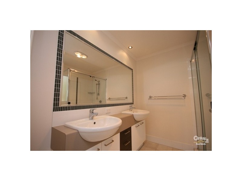 4 93 Parker Street, Maroochydore QLD 4558