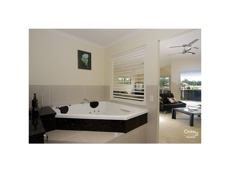 63 Buna Street, Maroochydore QLD 4558