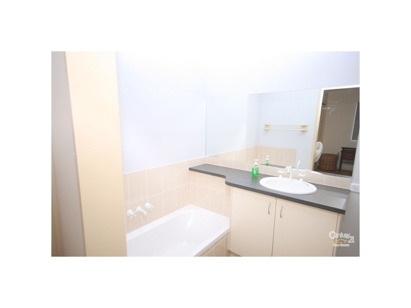 4 56 Meta Street, Mooloolaba QLD 4557