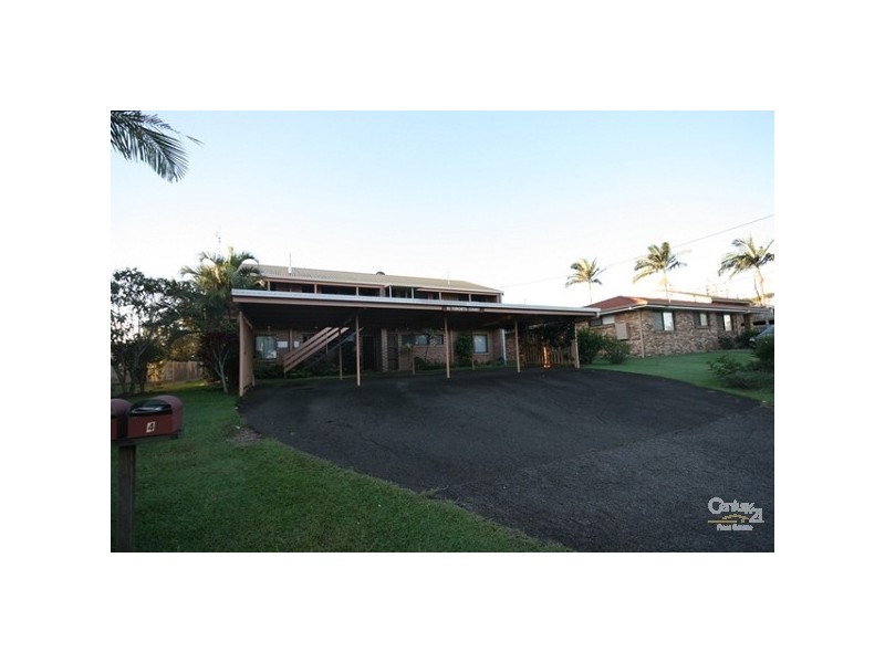 4/10 Barooga Crescent, Mooloolaba QLD 4557