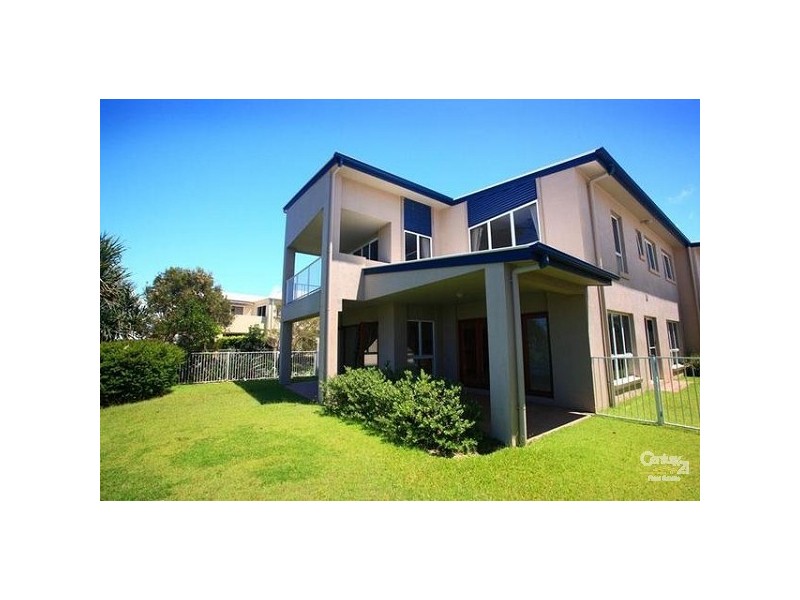 4 Teneriffe Court, Parrearra QLD 4575