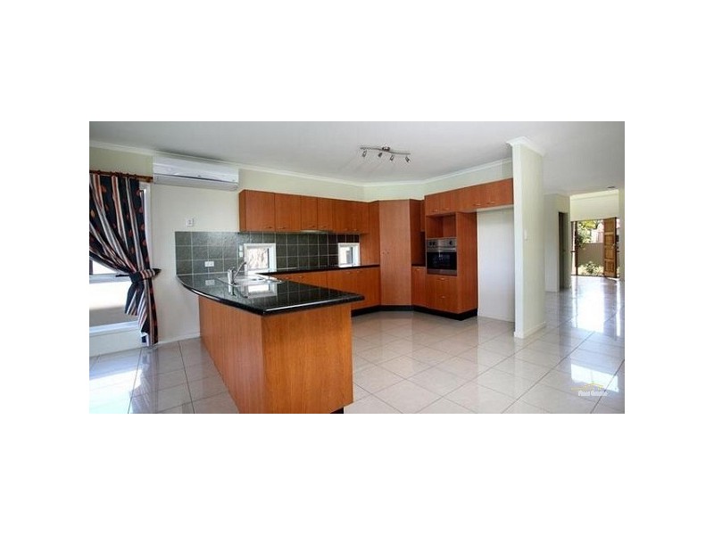 4 Teneriffe Court, Parrearra QLD 4575