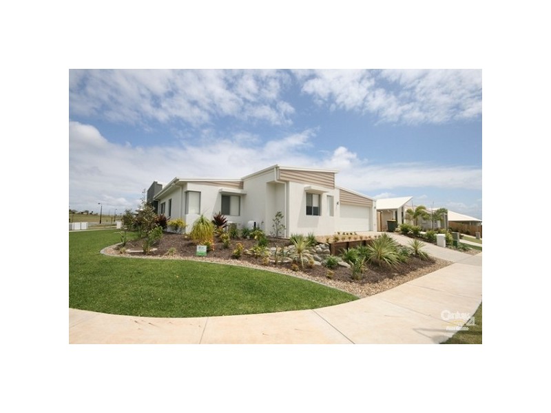 2/27 Tibouchina Street, Mountain Creek QLD 4557