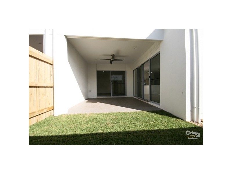 2/27 Tibouchina Street, Mountain Creek QLD 4557