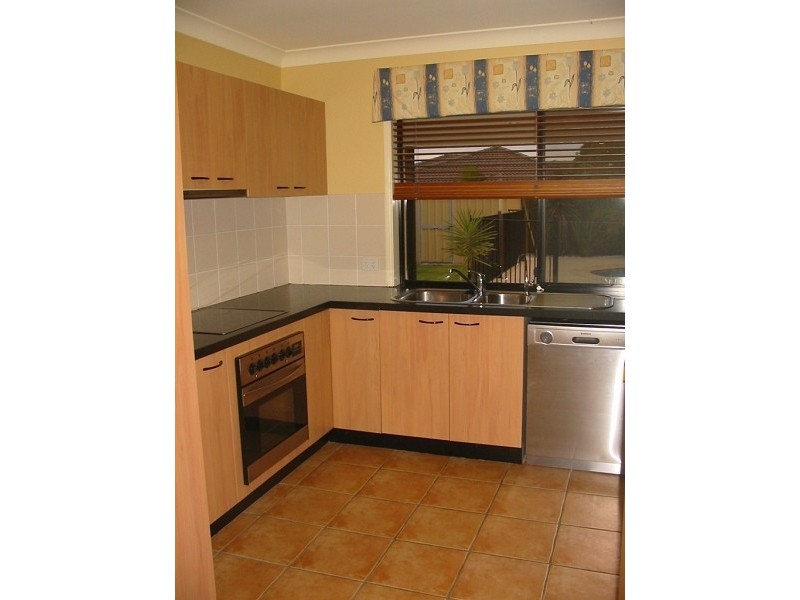 14 Explorer Street, Sippy Downs QLD 4556