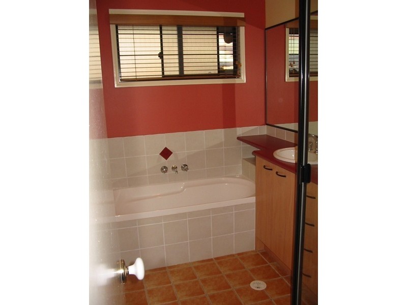 14 Explorer Street, Sippy Downs QLD 4556