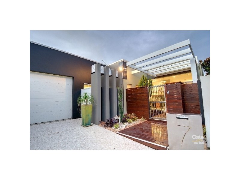 7 Santorini Court, Parrearra QLD 4575