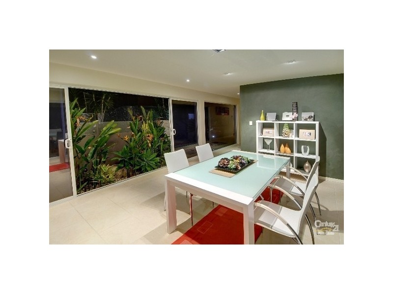 7 Santorini Court, Parrearra QLD 4575