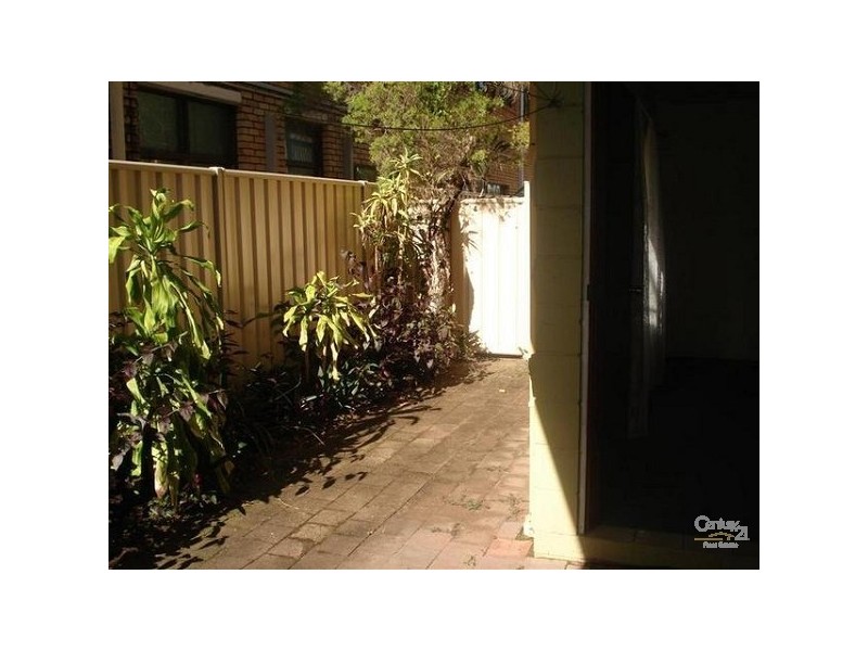 4/9 Beach Road, Maroochydore QLD 4558