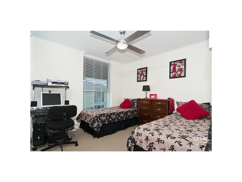 10 / 48 Duporth Avenue, Maroochydore QLD 4558
