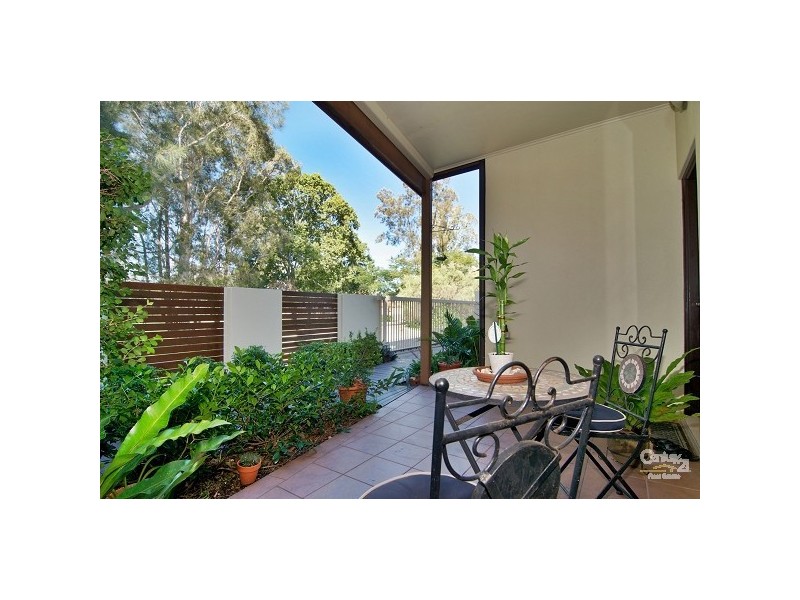 6 / 3 Bradman Avenue, Maroochydore QLD 4558