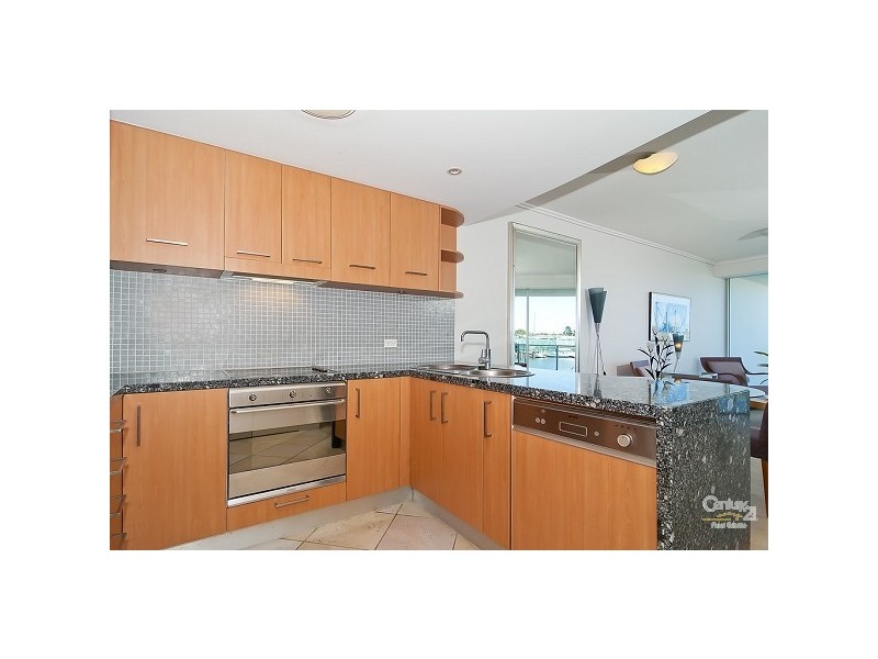 213/13 Nicklin Way, Minyama QLD 4575