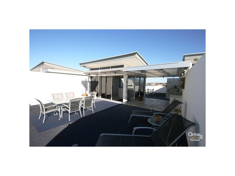 405/13 Nicklin Way, Minyama QLD 4575