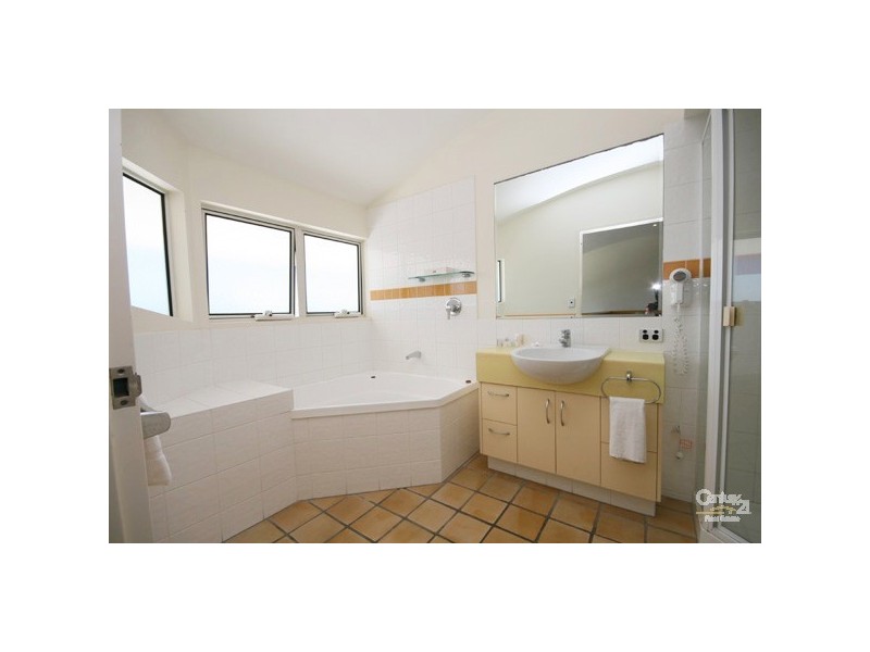 436/180 Alexandra Parade, Alexandra Headland QLD 4572