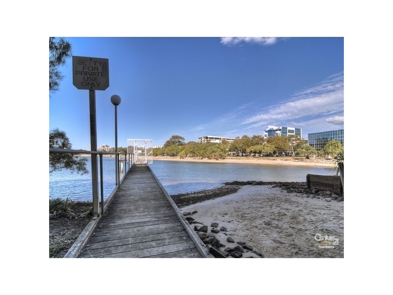 7/2 Duporth Avenue, Maroochydore QLD 4558