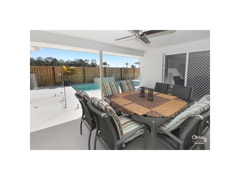 11 Spoonbill Drive, Forest Glen QLD 4556