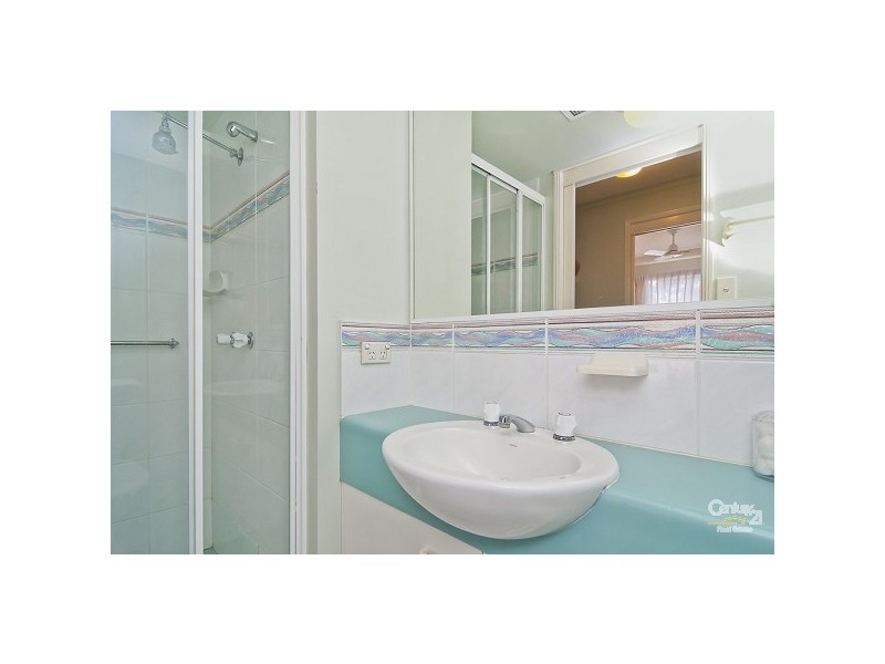 8/2-4 Picnic Point Esplanade, Maroochydore QLD 4558