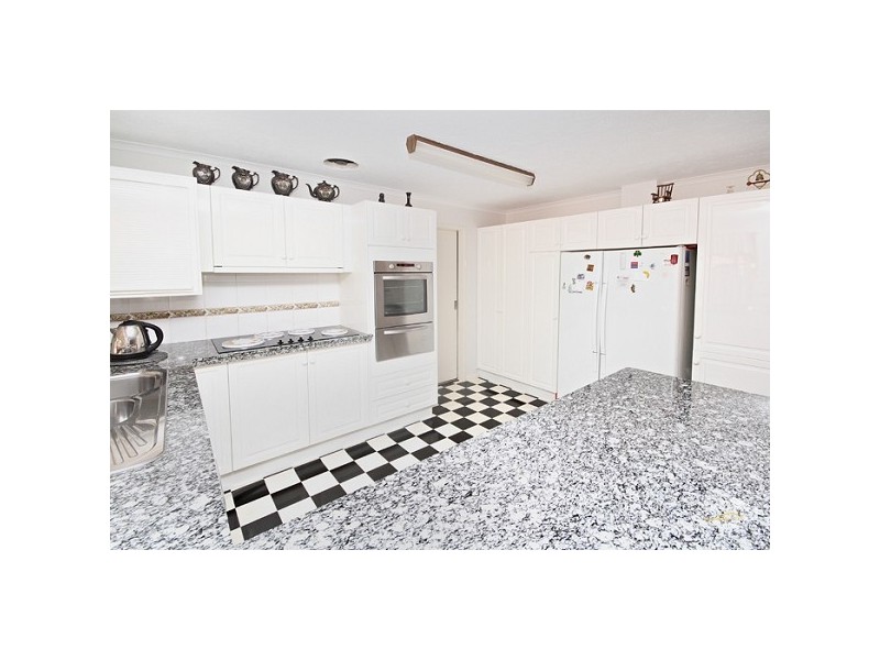 2 Parramatta Court, Kuluin QLD 4558