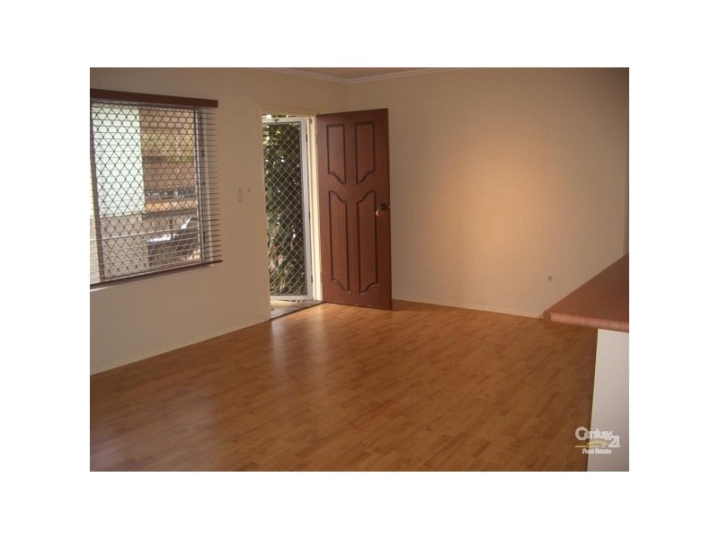 2/10 Camfield Street, Alexandra Headland QLD 4572