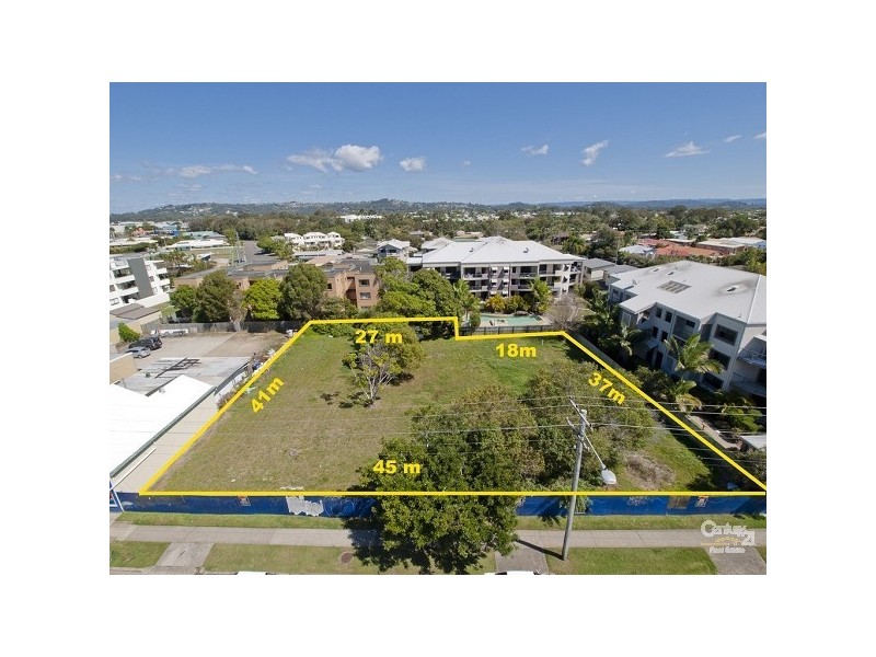87 Duporth Avenue, Maroochydore QLD 4558