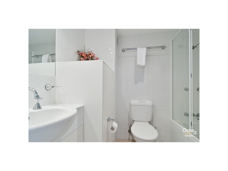 33/27 Sixth Avenue, Maroochydore QLD 4558