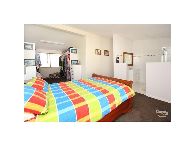 11 Cypress Street, Kuluin QLD 4558