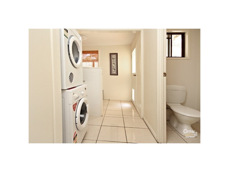 11 Cypress Street, Kuluin QLD 4558