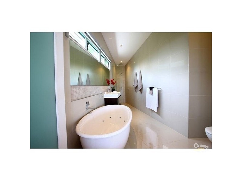 12 Mayfair, Buderim QLD 4556