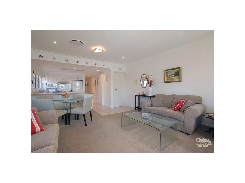 6/105 Bradman Av, Maroochydore QLD 4558