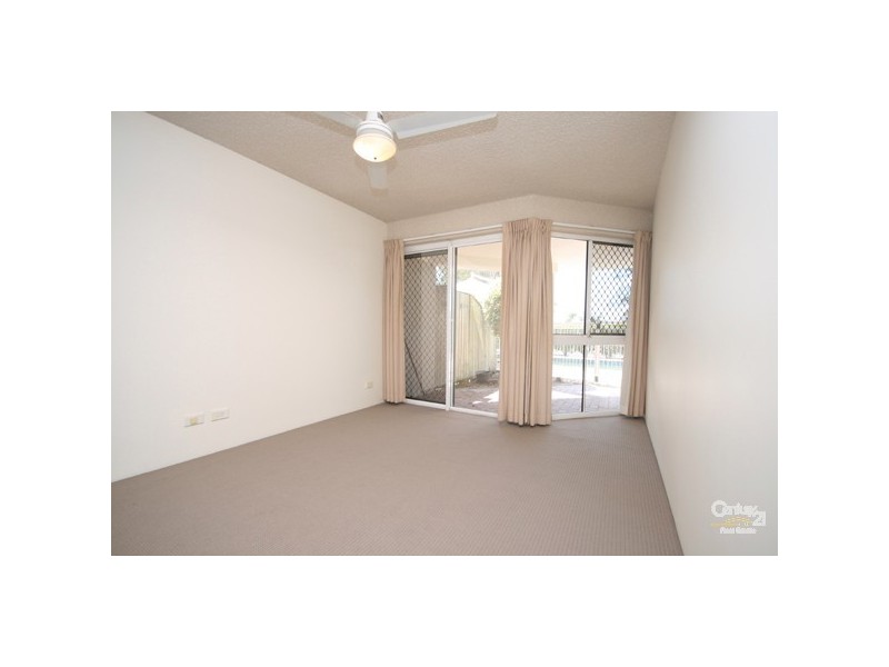 1/40 Picnic Point Esplanade, Maroochydore QLD 4558