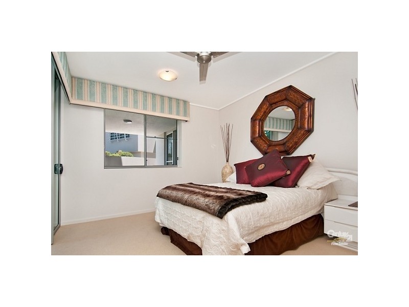 13/20 Anchorage Circuit, Twin Waters QLD 4564