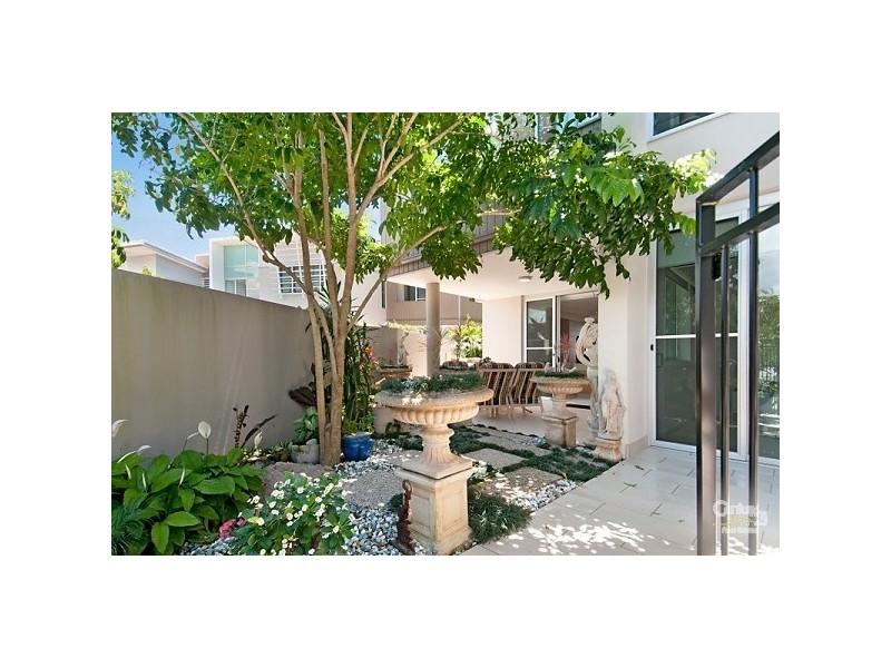 13/20 Anchorage Circuit, Twin Waters QLD 4564