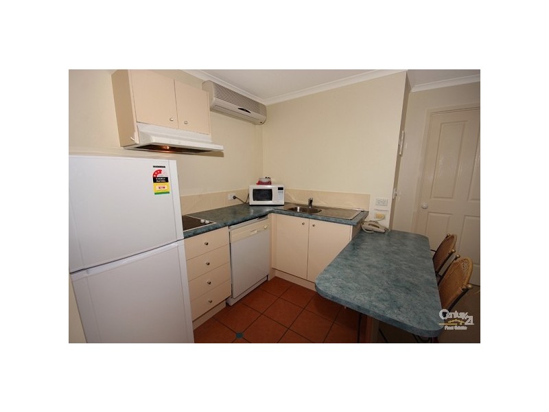 2/271 Bradman Avenue, Maroochydore QLD 4558