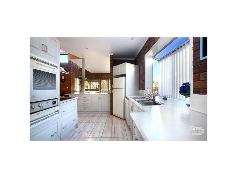 29 Schirrmann Drive, Maroochydore QLD 4558