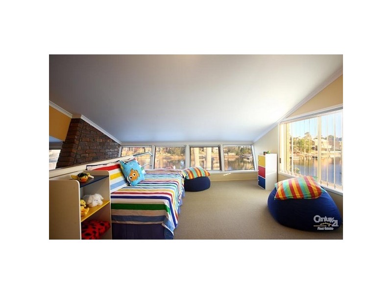 29 Schirrmann Drive, Maroochydore QLD 4558