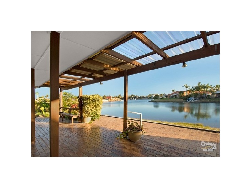 33 Summer Drive, Maroochydore QLD 4558
