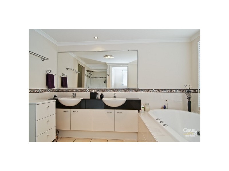 4/4 Baden Powell Street, Maroochydore QLD 4558