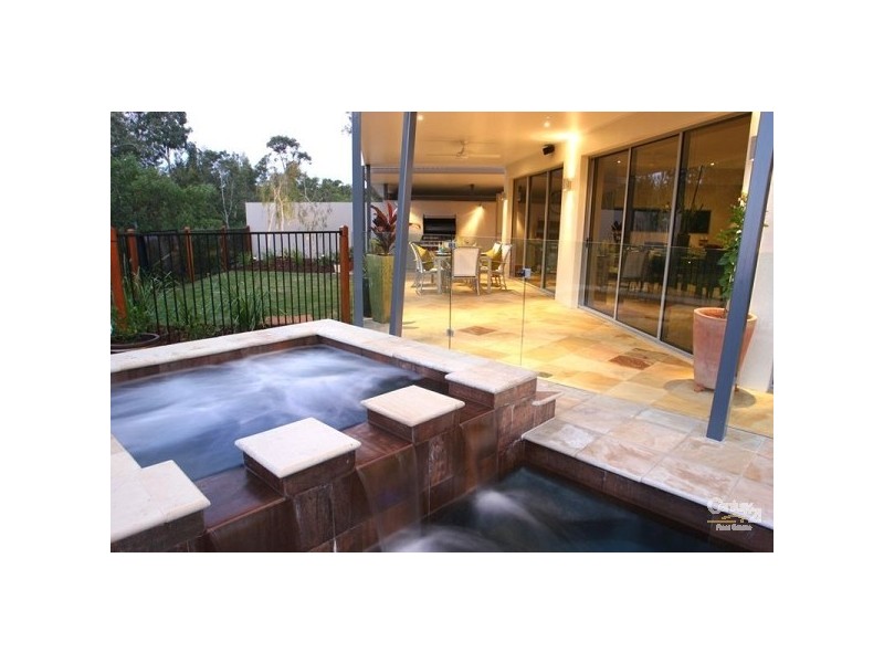 1 Hetherington Dive, Twin Waters QLD 4564