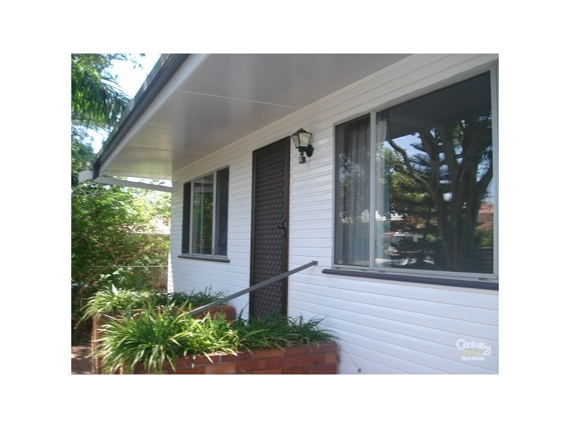 7 Kawana, Alexandra Headland QLD 4572