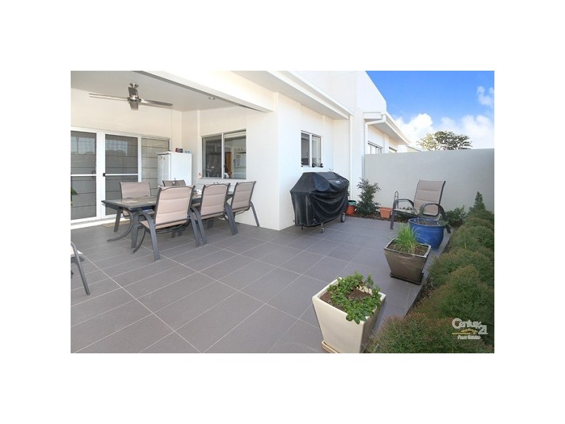 2/22 Peppertree Circuit, Maroochydore QLD 4558