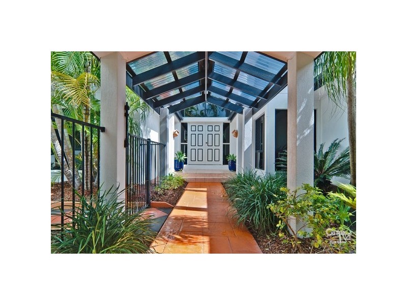 7 Saratoga Drive, Mountain Creek QLD 4557