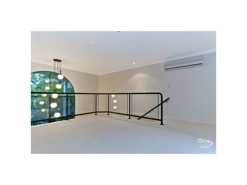 7 Saratoga Drive, Mountain Creek QLD 4557